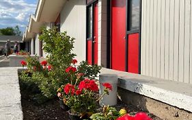 Destination Inn Cache Creek